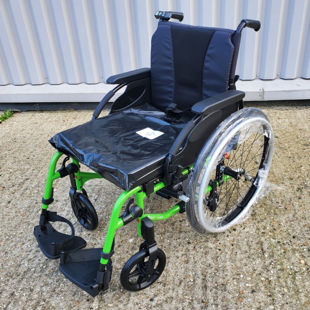 Invacare Action 3NG – 4mph Motorised Wheelchair